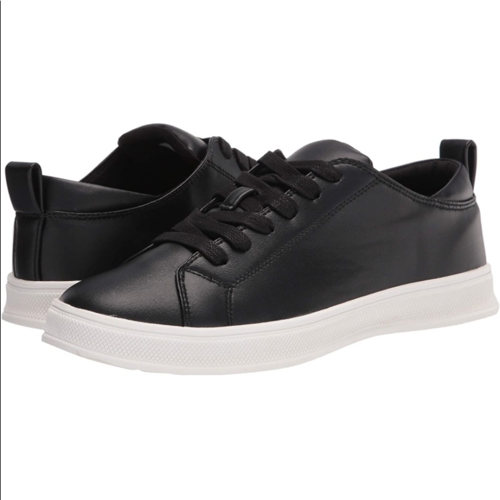 COPY - NEW Mens Classic Faux Leather Sneaker.